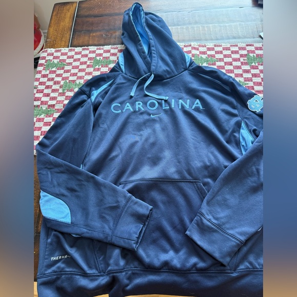 Nike Other - Nike North Carolina therma-fit XL hoodie